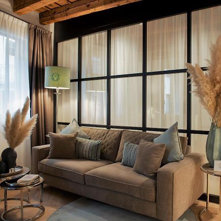 Elegance Room - Aparta & Suite - Automatized Apartment Bassano del Grappa Eksteriør billede