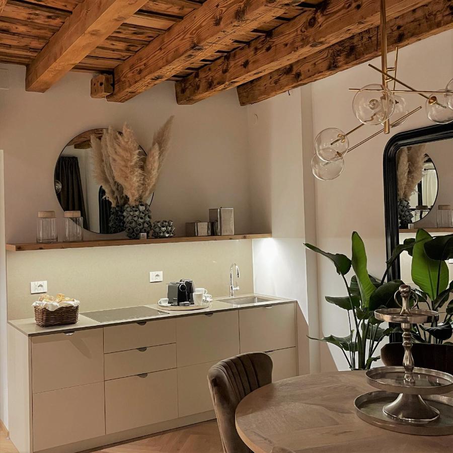 Elegance Room - Aparta & Suite - Automatized Apartment Bassano del Grappa Eksteriør billede